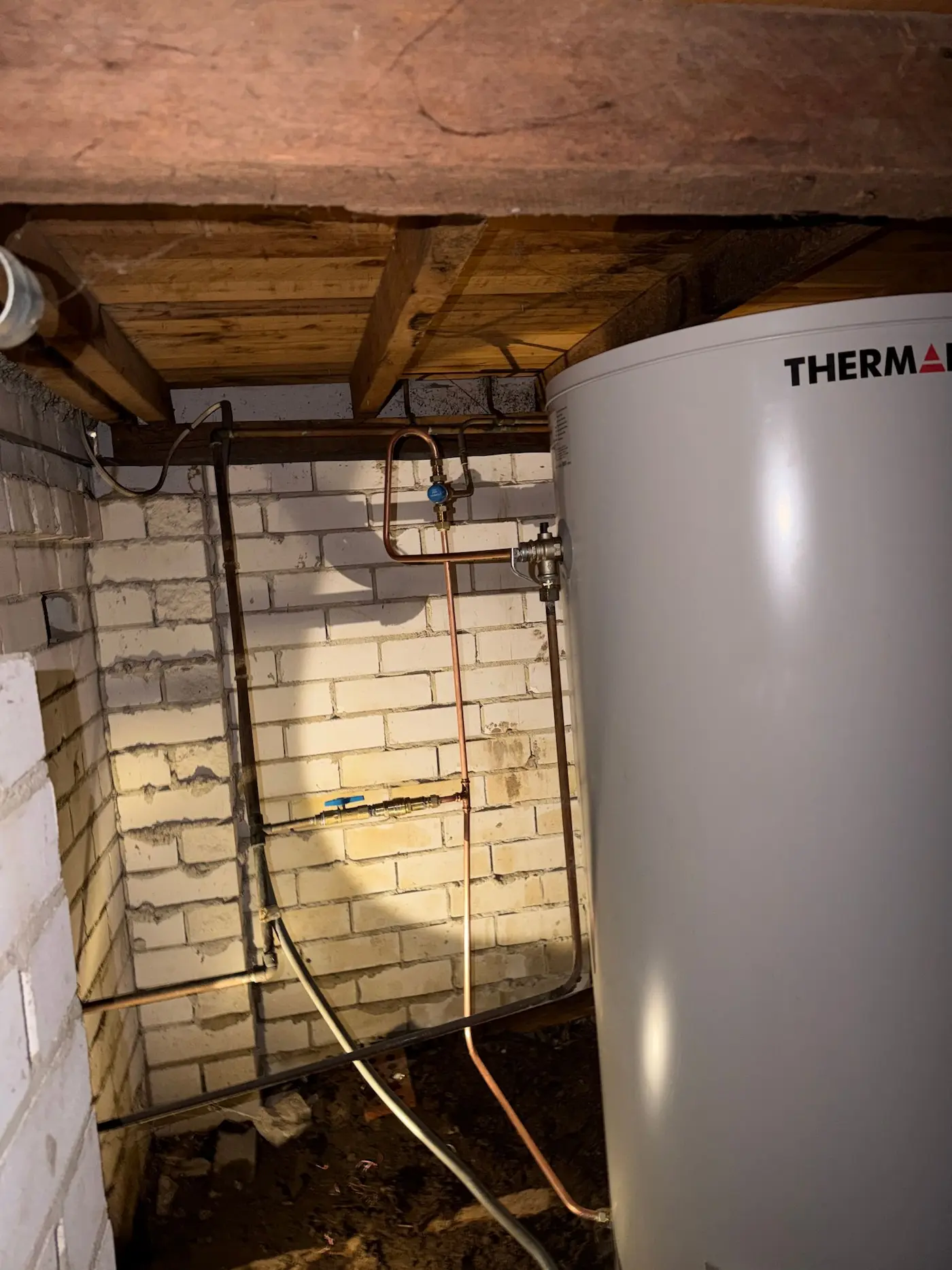 Hot Water services 3 b5992e28 65cb 4795 a6ad 249a2ae326da 0